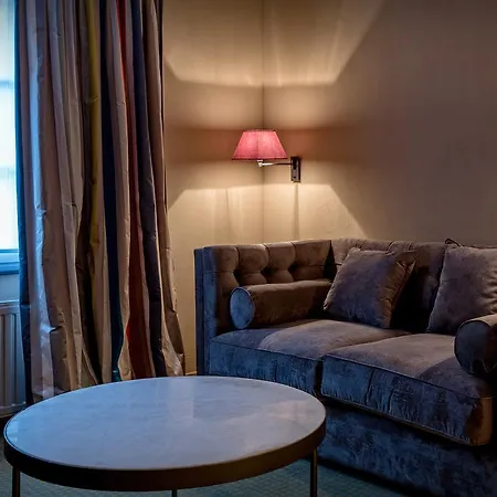 Hotel Sanglier Des Ardennes 4*